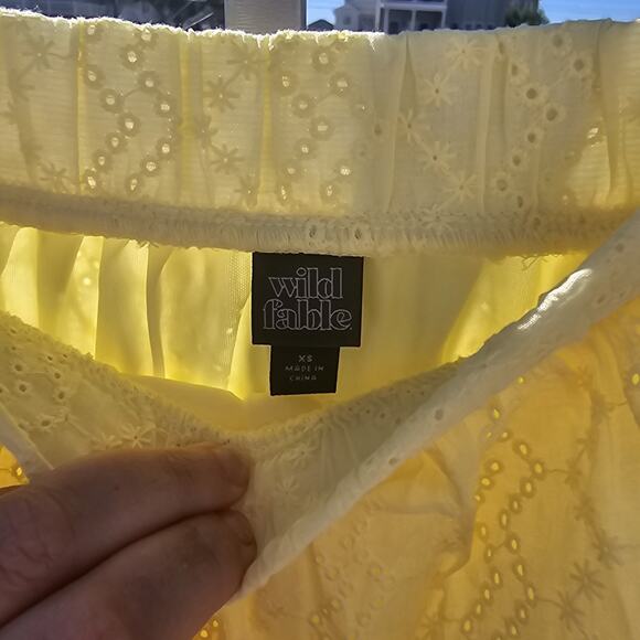 Wild Fable Yellow Eyelet Mini Skirt XS High Waist Cotton Lined Summer Skirt NWT - Picture 3 of 4